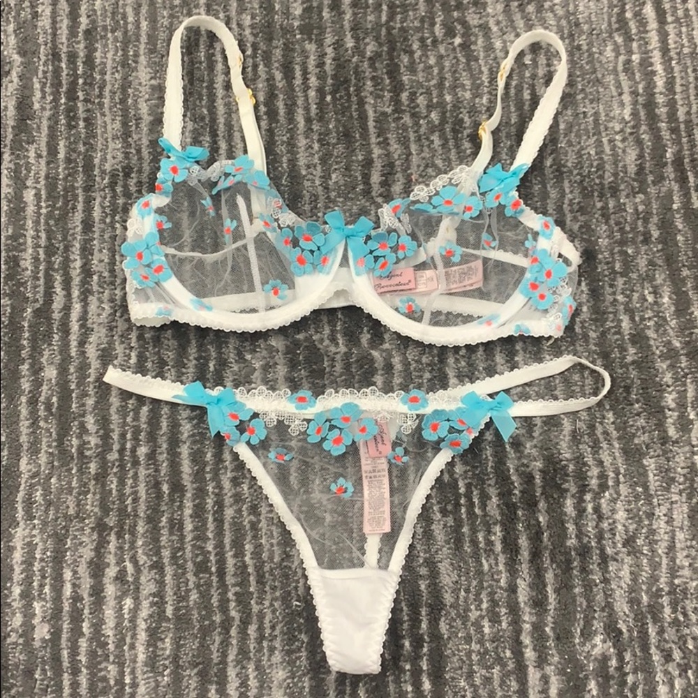 NWOT Agent Provocateur Bethanie Set